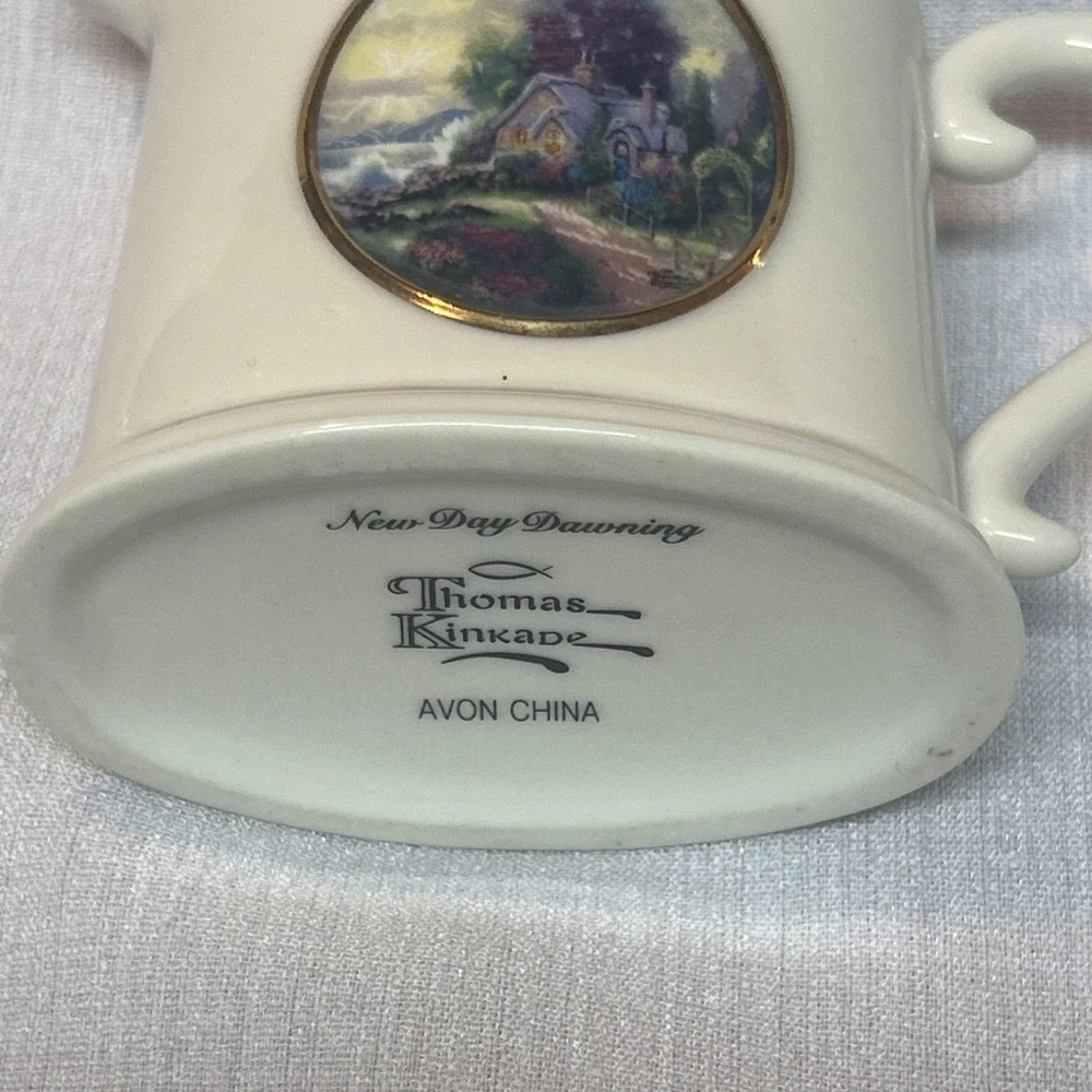 Avon Thomas Kinkade 